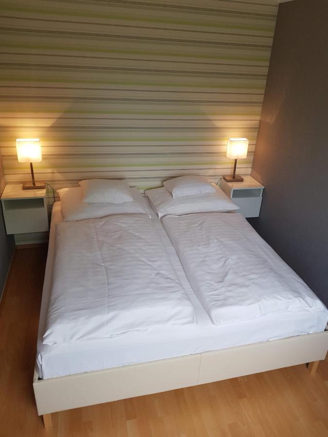 Elek Apartmanház Hajdúszoboszló Kültér fotó