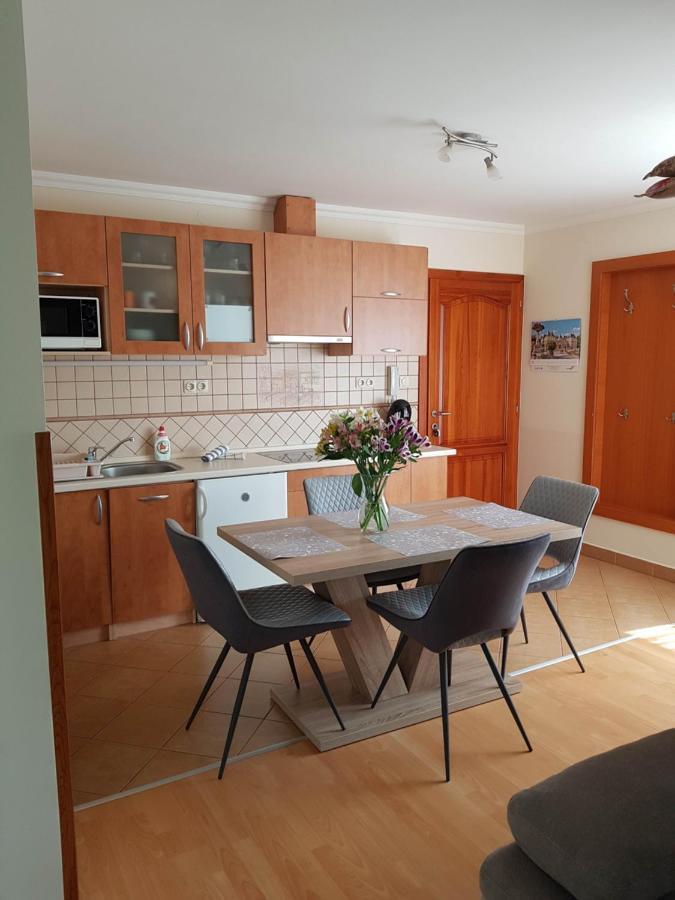 Elek Apartmanház Hajdúszoboszló Kültér fotó