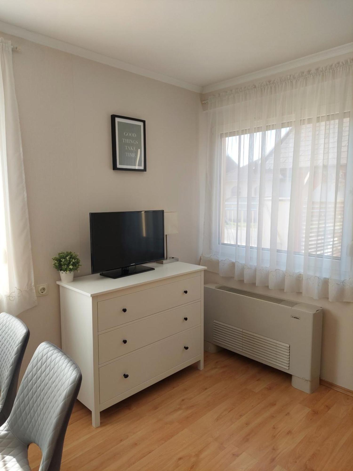 Elek Apartmanház Hajdúszoboszló Kültér fotó